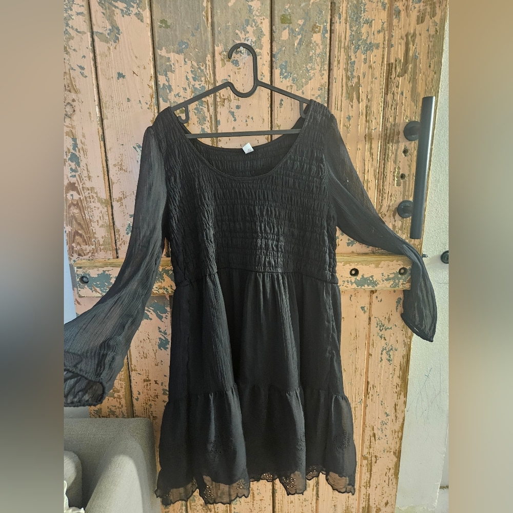 Elegant Black Women's Dress